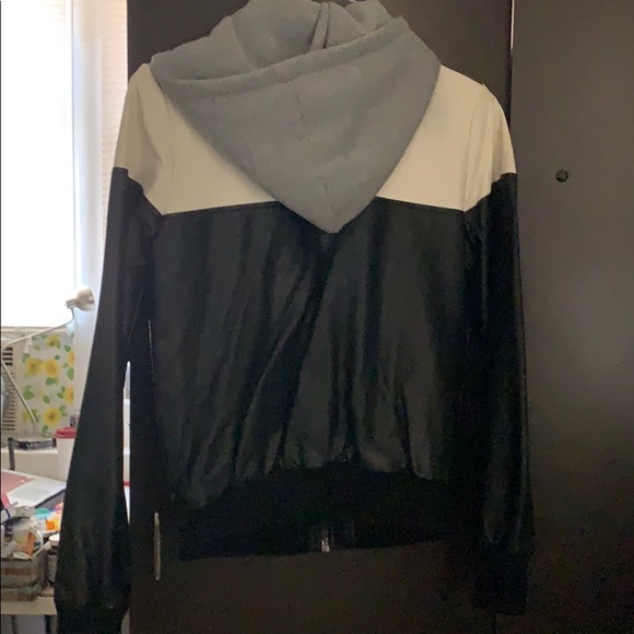 Topshop leather jacket - Picture 3 of 5